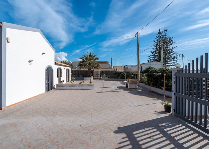 Gardenia Fronte Mare Vila *