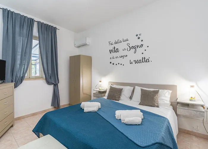 Gardenia Fronte Mare Vila Santa Maria Del Focallo