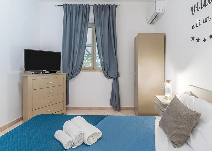 Vila Gardenia Fronte Mare