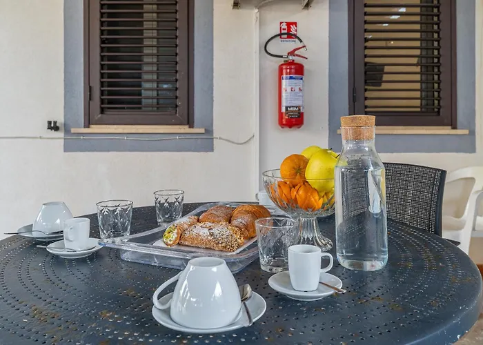 Gardenia Fronte Mare * Santa Maria Del Focallo